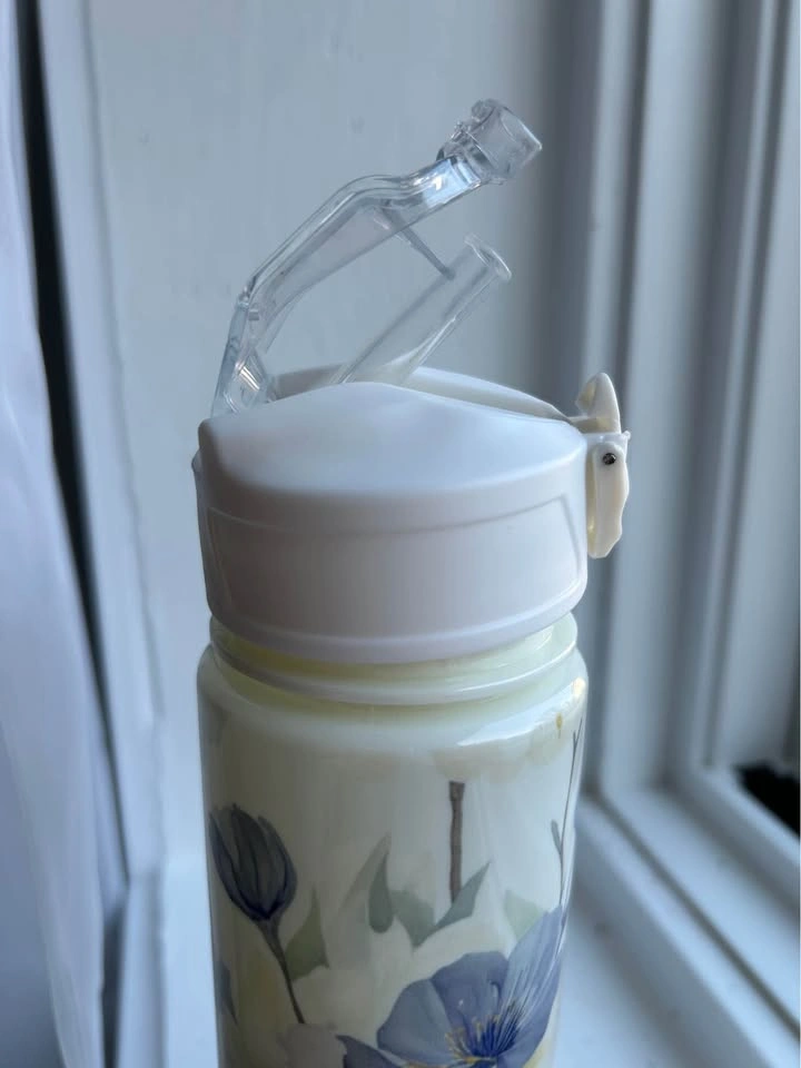 Floral Print Water Bottle with Flip Lid - photo 3
