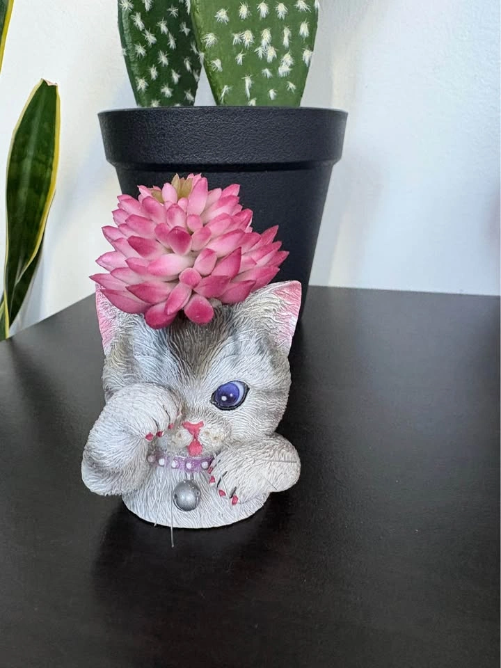 Bradford Exchange Purr-fect Planters: Gus & Bella - photo 3