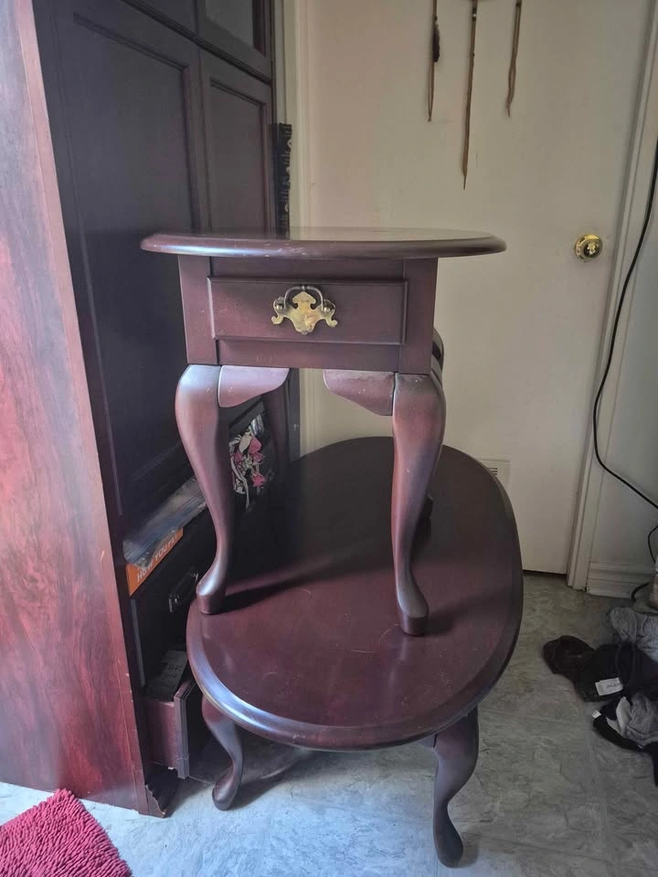 Queen Anne Style Nesting Tables and coffee table - photo 4