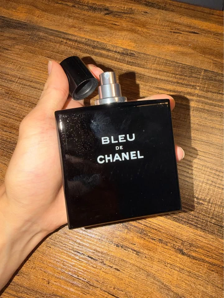 Bleu de Chanel 3.4floz 100ml (open to negotiation) - photo 2