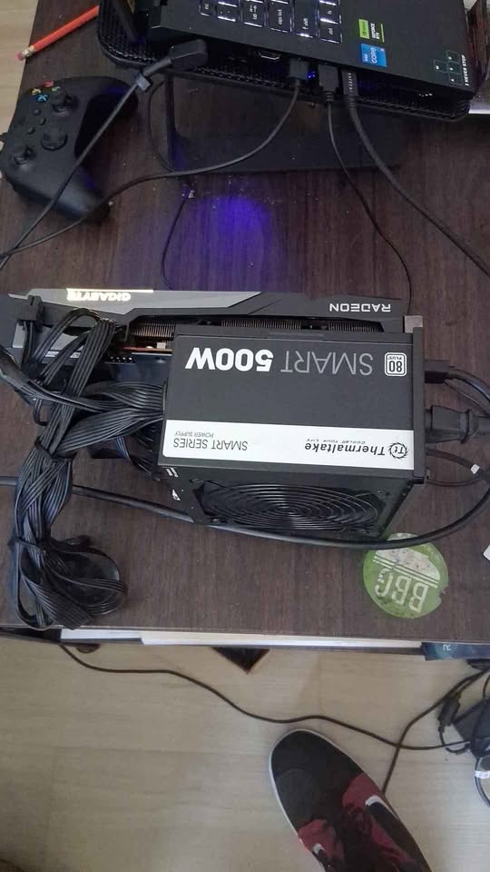 AMD Radeon RX 7600 with external GPU dock Thunderbolt 4 USB - photo 3