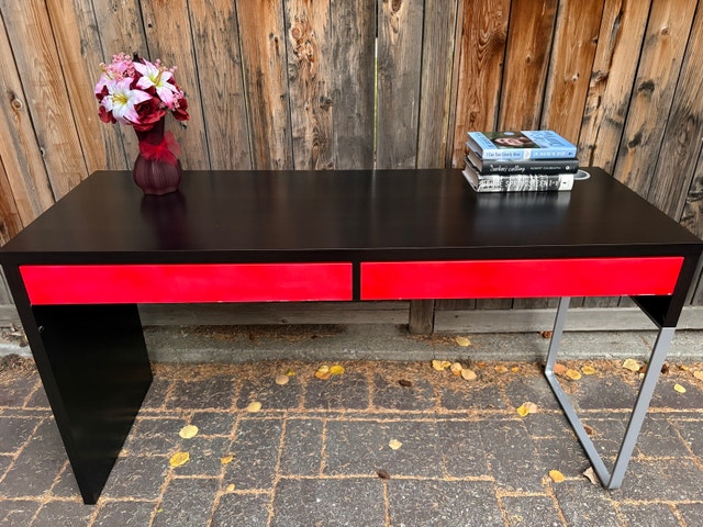 IKEA MICKE Desk - Pretty in pink