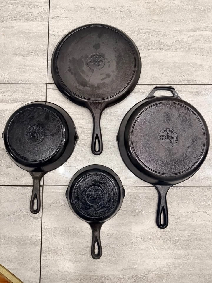 Lodge Cast Iron Skillet and Griddle Set of 4 - photo 2