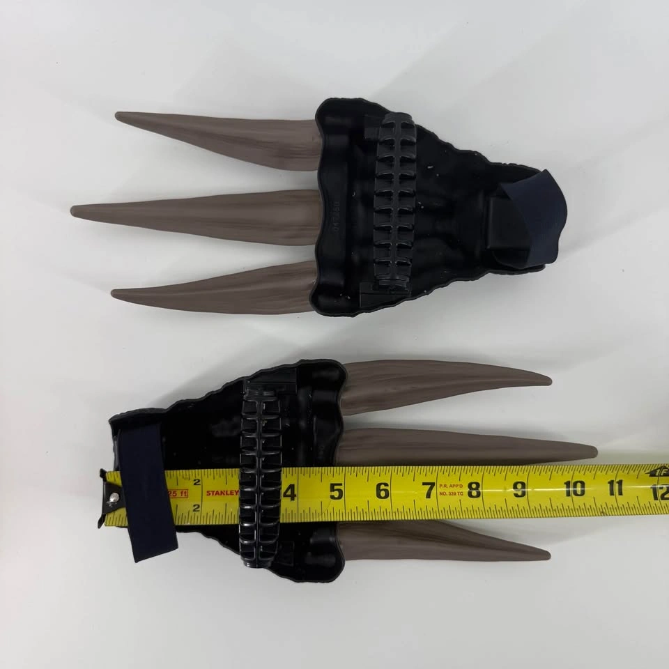 Jurassic World Dinosaur Claw Hands Costume Accessories – Pair - photo 4