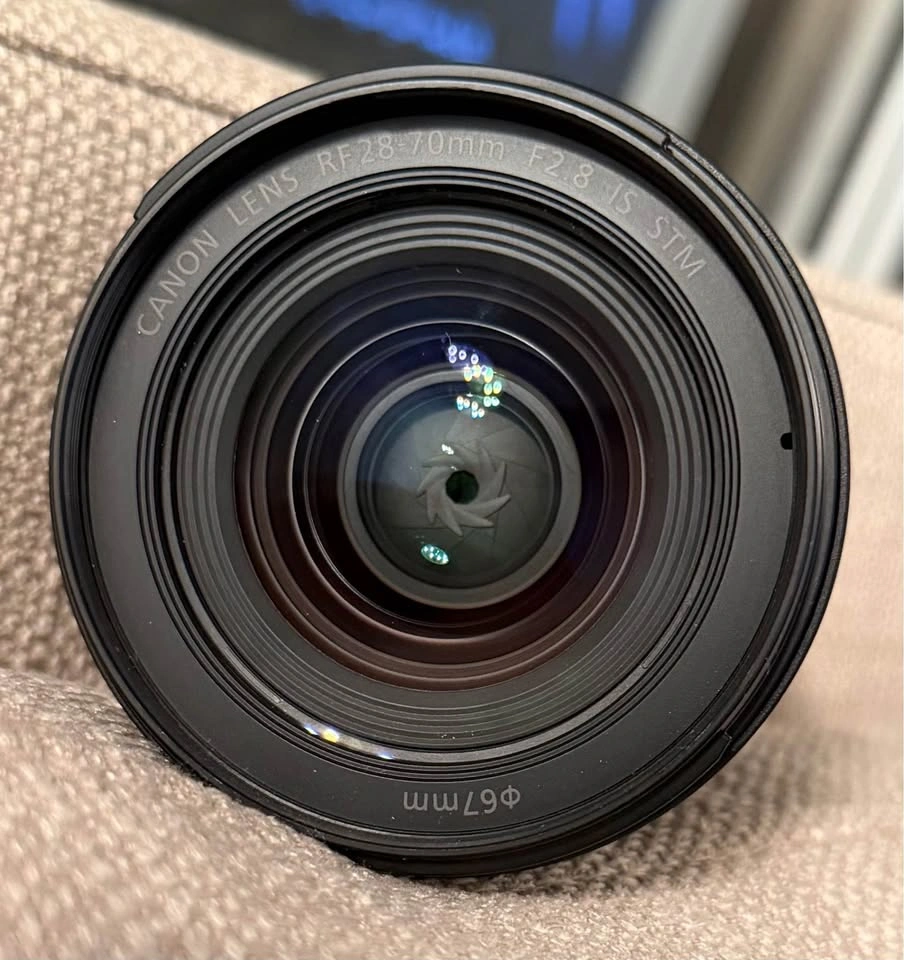 RF28-70mm F2.8 IS STM - photo 3