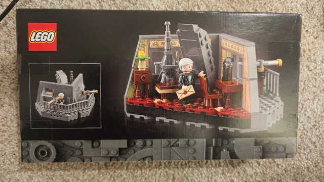 LEGO Eiffel’s Apartment - photo 3