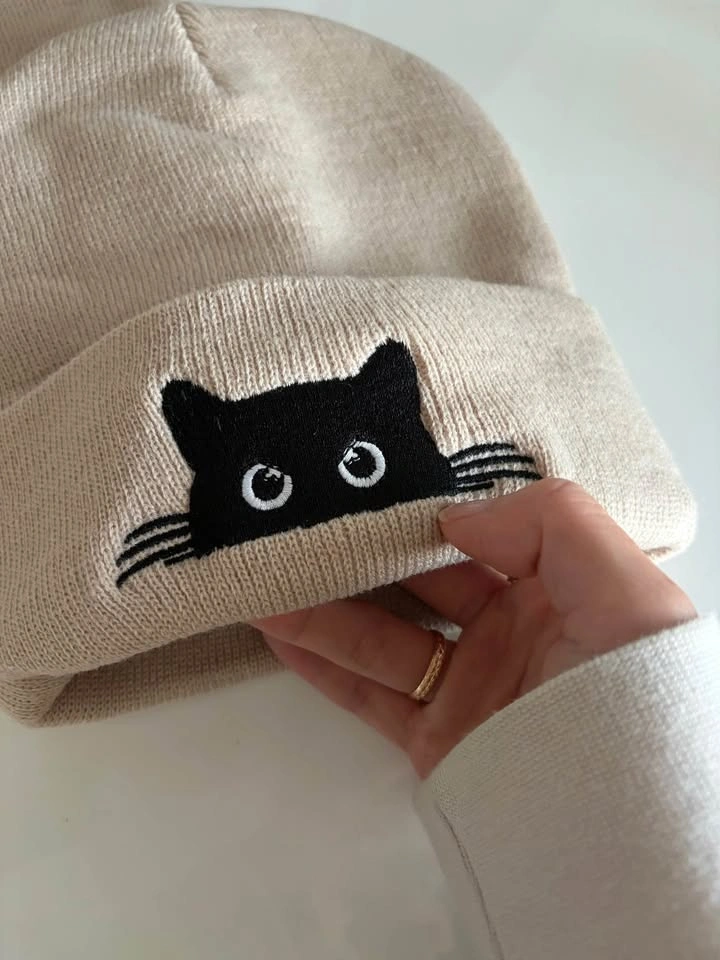 Cat toque (2 available) - photo 2