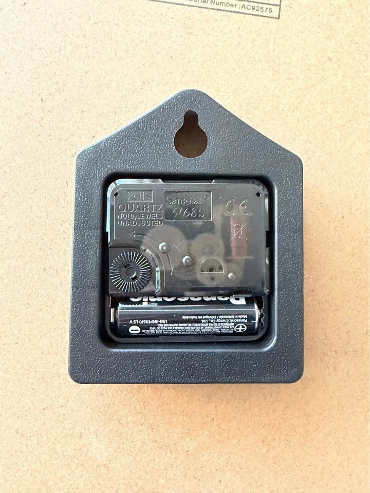 Wall clock - photo 2