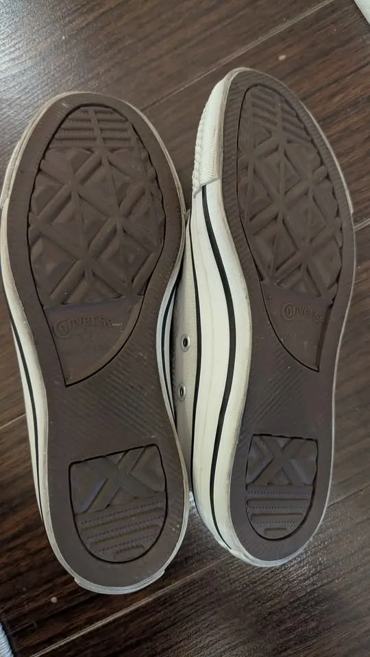 Converse Women's Shoreline Slip-On Sneaker in Cloud Gray (Size 5 - photo 3