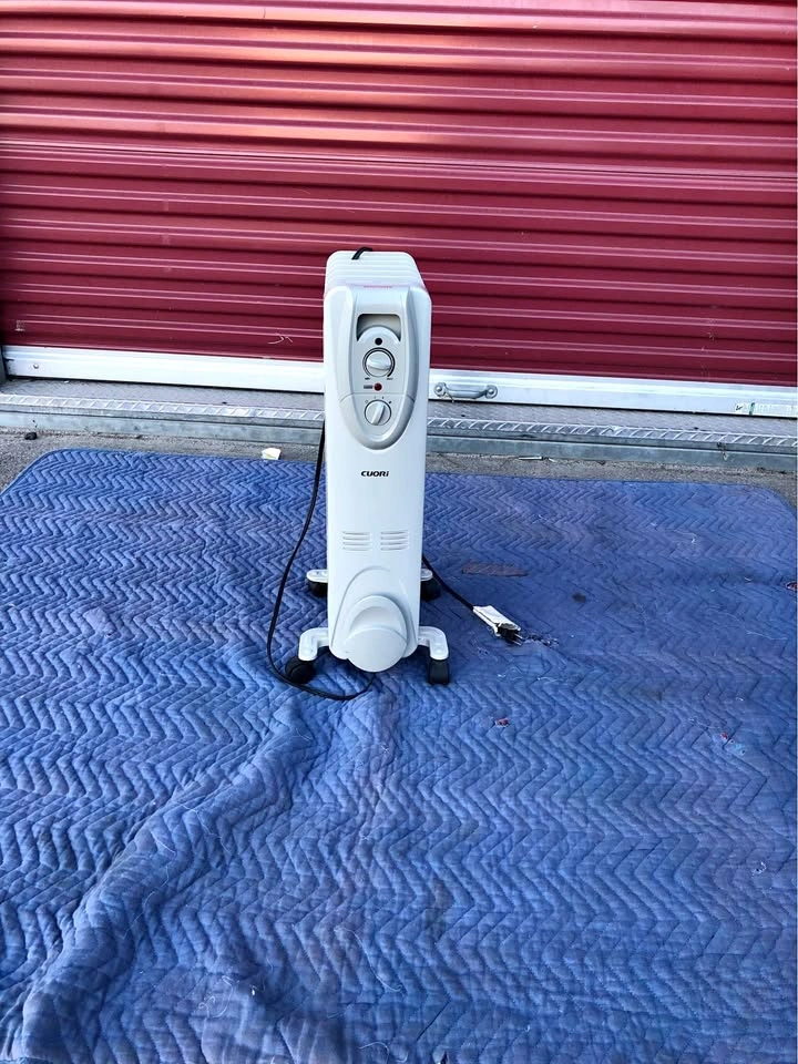 Cuori Oil-Filled Radiator Heater – $45 OBO