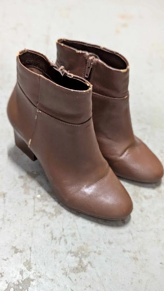 Nine West Ankle Boot Size 5