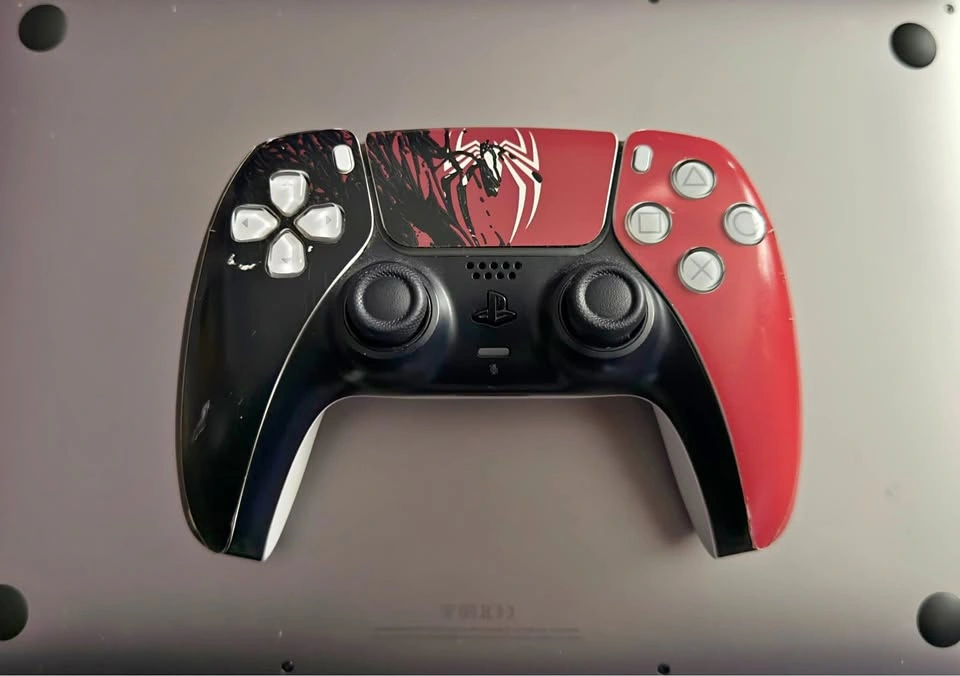 PS5 DualSense Controller - White With Spiderman Skin Cover