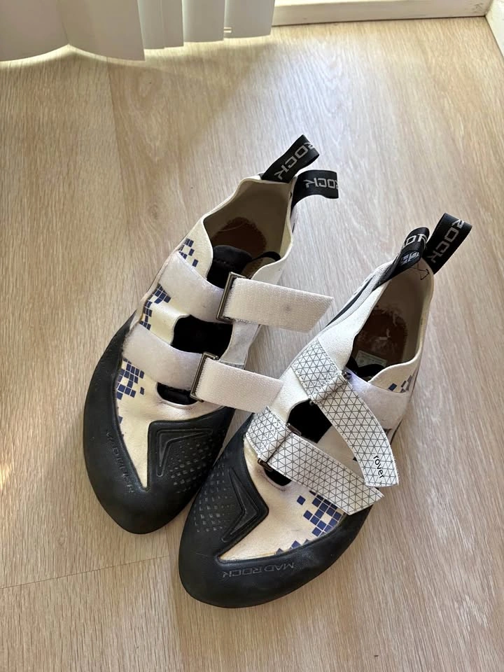 Madrock climbing shoes Rover