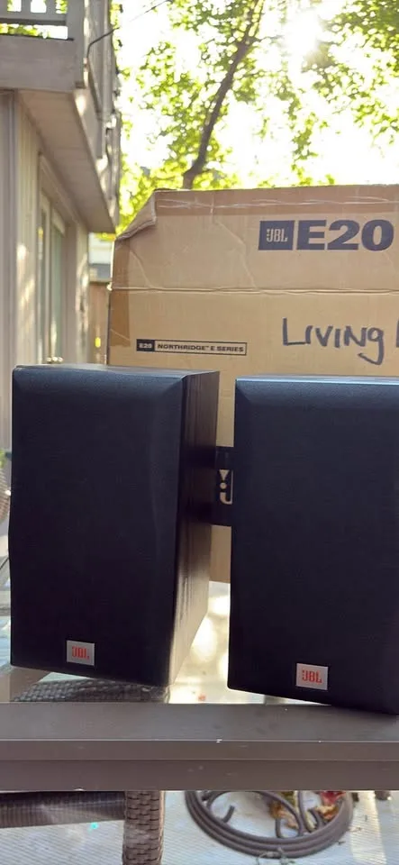 JBL BOOKSHELF Loudspeaker image indicator(3)