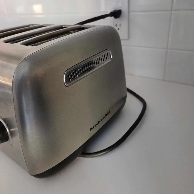 KitchenAid 4-Slice Stainless Steel Toaster (Digital Display) - photo 3