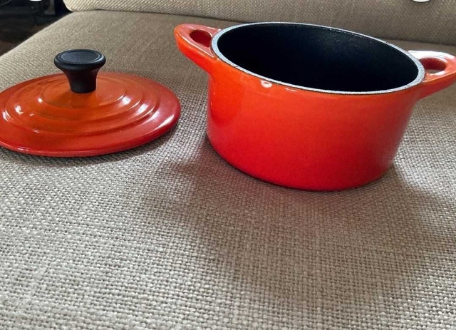 Vintage Le Creuset cast iron mini coquette - photo 2