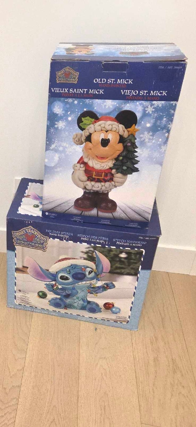 Disney Traditions by Jim Shore Holiday Statues