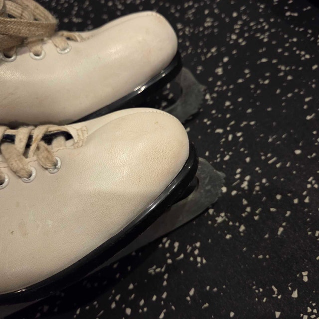 Lange Classic White Ice Skates (Womens / Ladies) Size 9 - photo 4