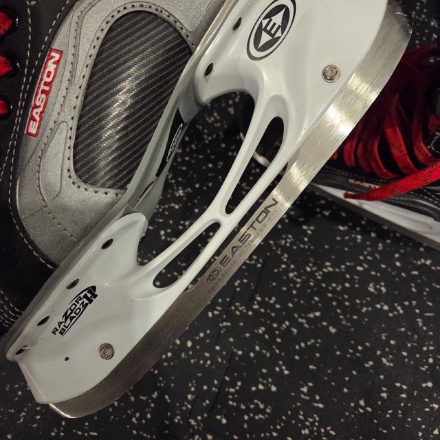 Easton Black And Red Ice Hockey Skates - photo 5