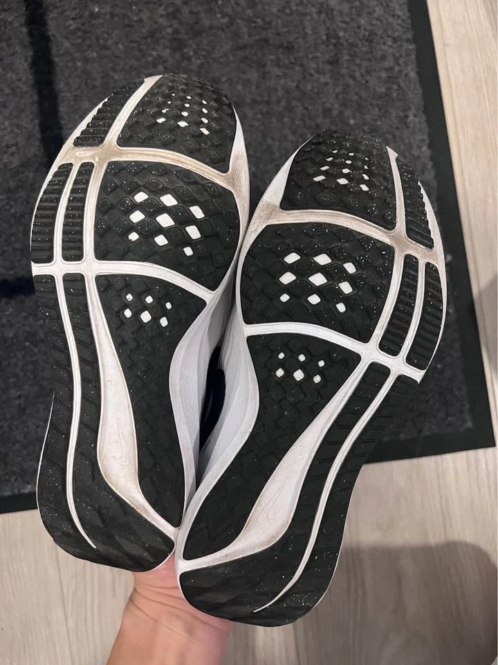 Nike Pegasus 39 Women size 5 - photo 3