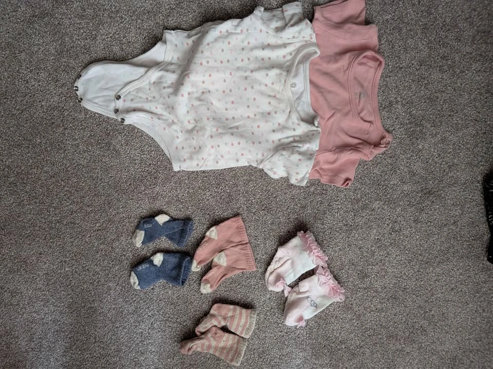 Baby toddler girls clothes 6-18months - photo 4