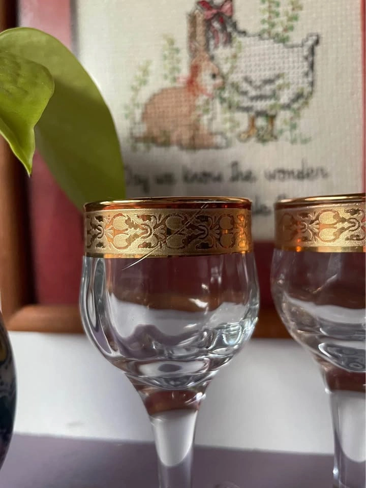 Set of 3 Vintage Italian Gold Rim Small Shot Glasses - photo 3