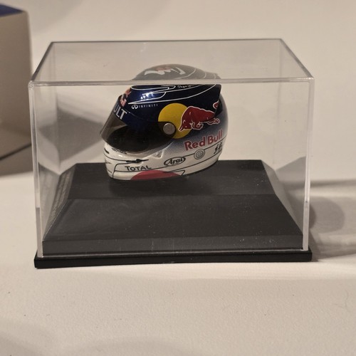Minichamps 1/8 Sebastian Vettel Arai Helmet Monaco 2011 - photo 2