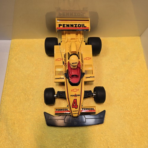 PENNZOIL 1:18 Scale Indy Racing Car Radio Controlled Boxed - photo 5