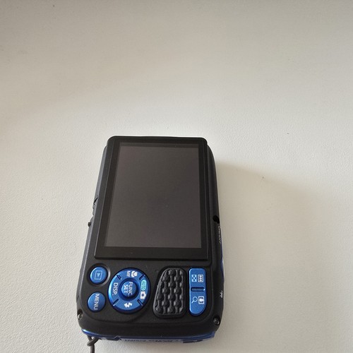 Canon PowerShot D30 12.1 MP GPS Waterproof Digital Camera - photo 5