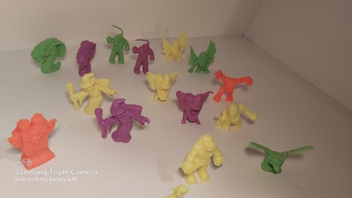 Lot of 16 MONSTER IN MY POCKET - RUBBER - photo 5