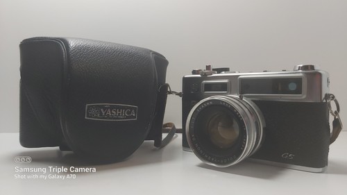 Yashica Electro 35 GS Silver Rangefinder 35mm Film Camera