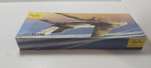 1/72 Scale Heller, Russian Mig 19 Jet Airplane Model Kit - photo 4