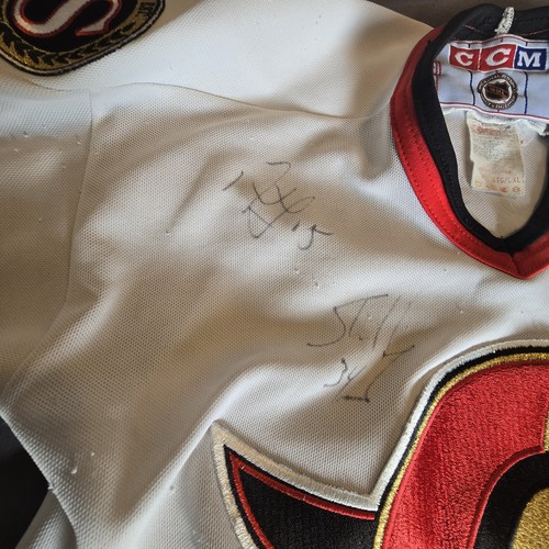 Signed Vintage 1990's CCM Ottawa Senators Hockey Jersey - photo 4