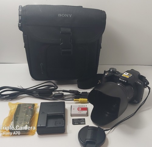 Sony Cyber-shot DSC-H50 9.1MP Camera with Carl Zeiss Lens