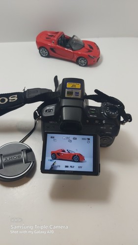 Sony Cyber-shot DSC-H50 9.1MP Camera with Carl Zeiss Lens - photo 2