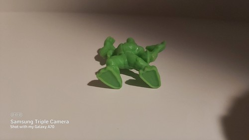 MONSTER IN MY POCKET Green WEREWOLF NBR 3 Promo Nabisco Rubber - photo 3
