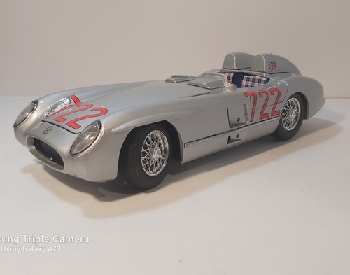 Burago 1/18 1955 MERCEDES-Benz 300 SLR # 722 Made in ITALY