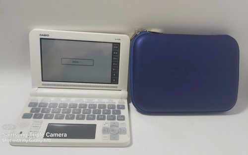 RARE CASIO electronic dictionary E-F500 - Works