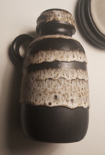 Vintage Carstens MCM West Germany 8" Fat Lava Vase 213-20 - photo 2