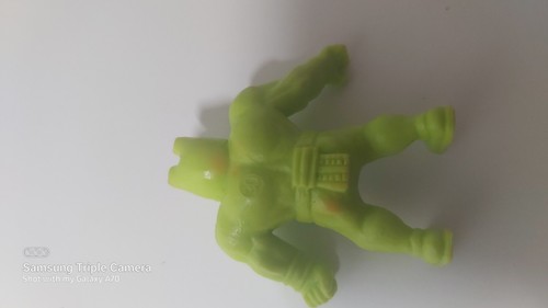 Rare Monster in My Pocket Green Anubis (30) Promo Shreddies - photo 4