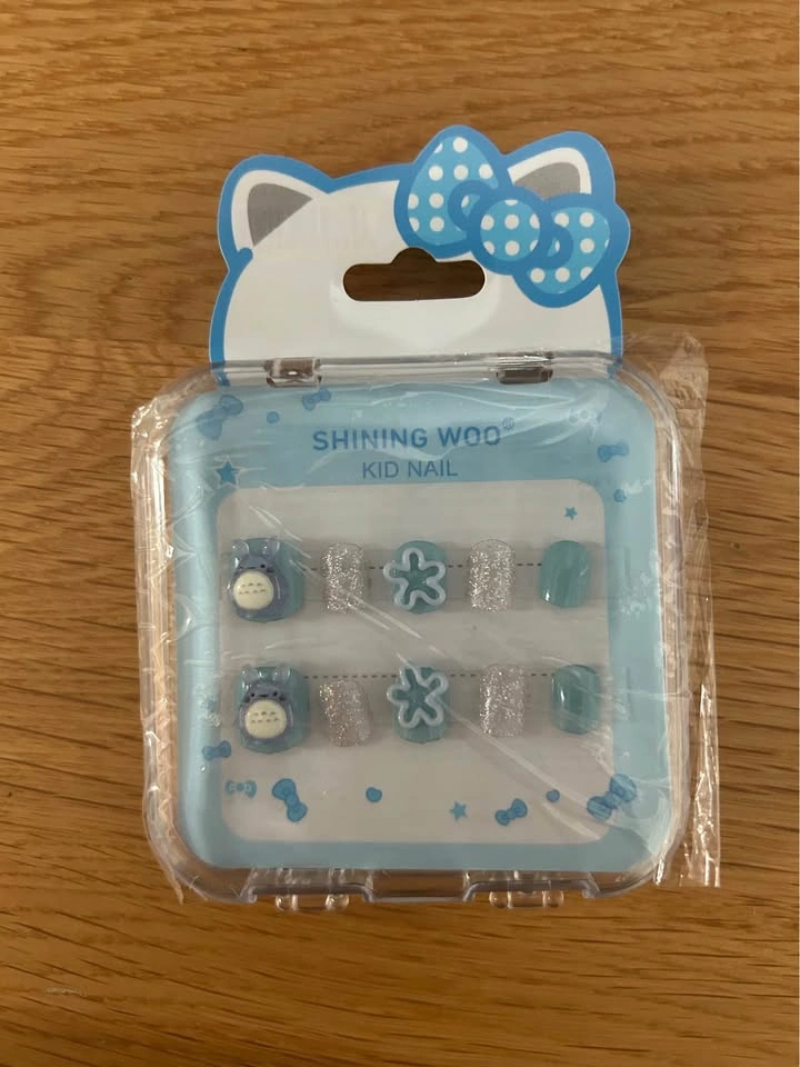 Shining Woo Press-On Nails - photo 3
