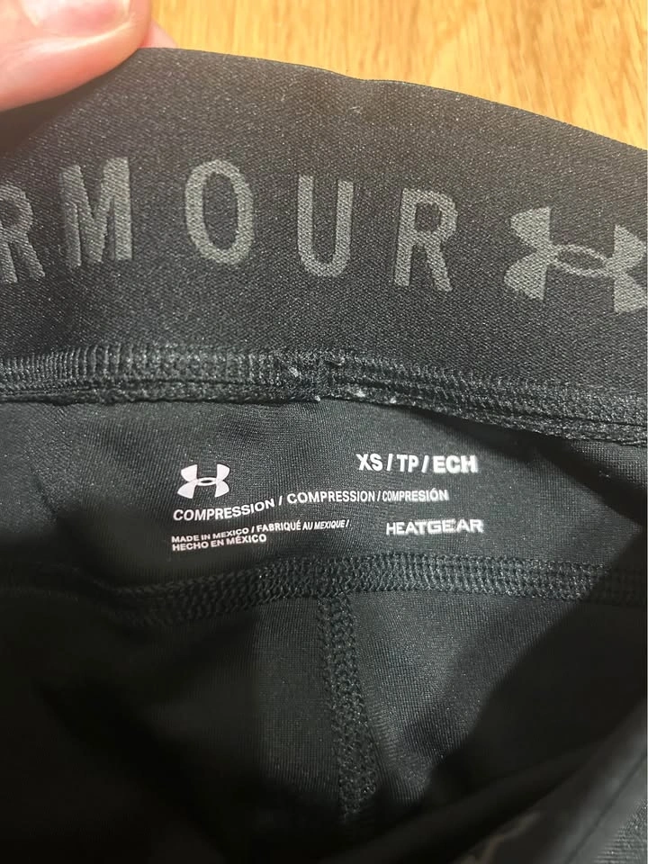 Under Armour HeatGear Compression Leggings Size XS Black - photo 2