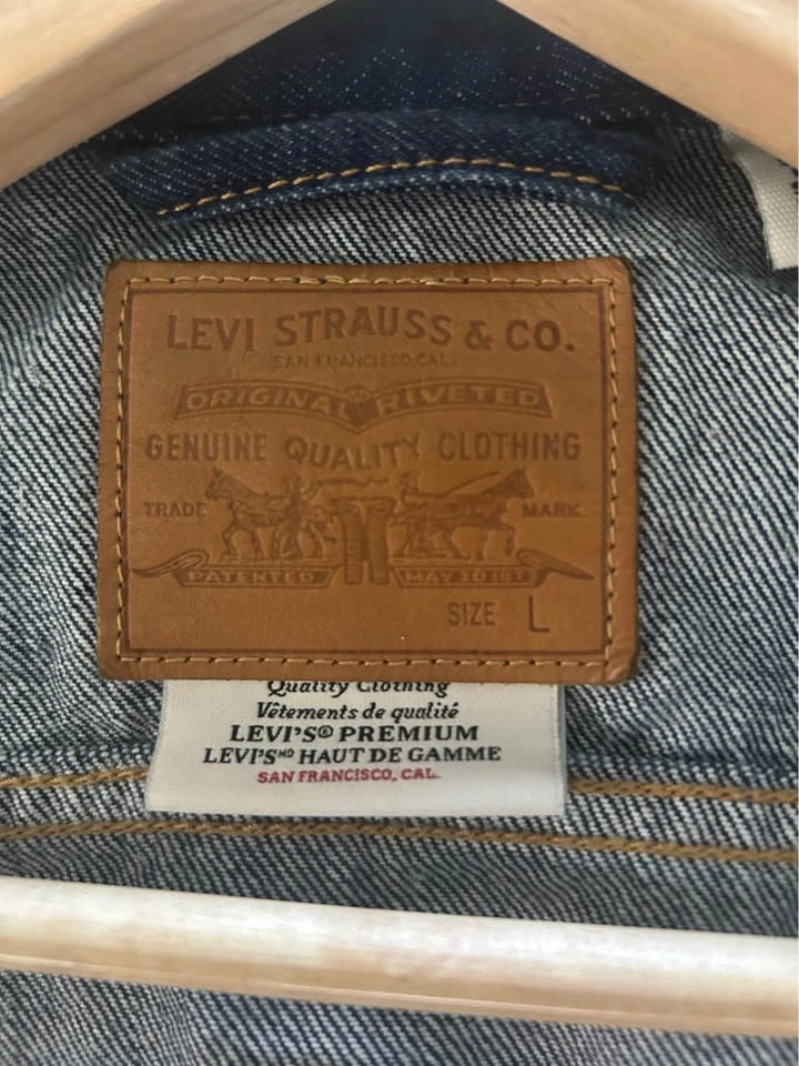 Levi's Premium Denim Trucker Jacket - photo 3