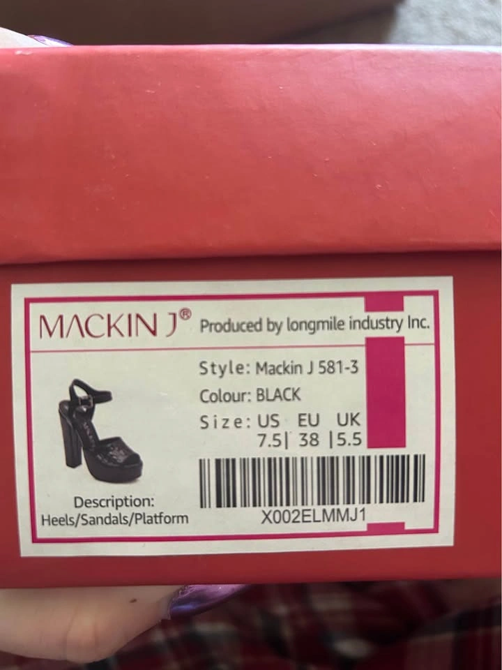 Mackin J 581-3 Black Platform Sandals Size 7.5 - photo 2