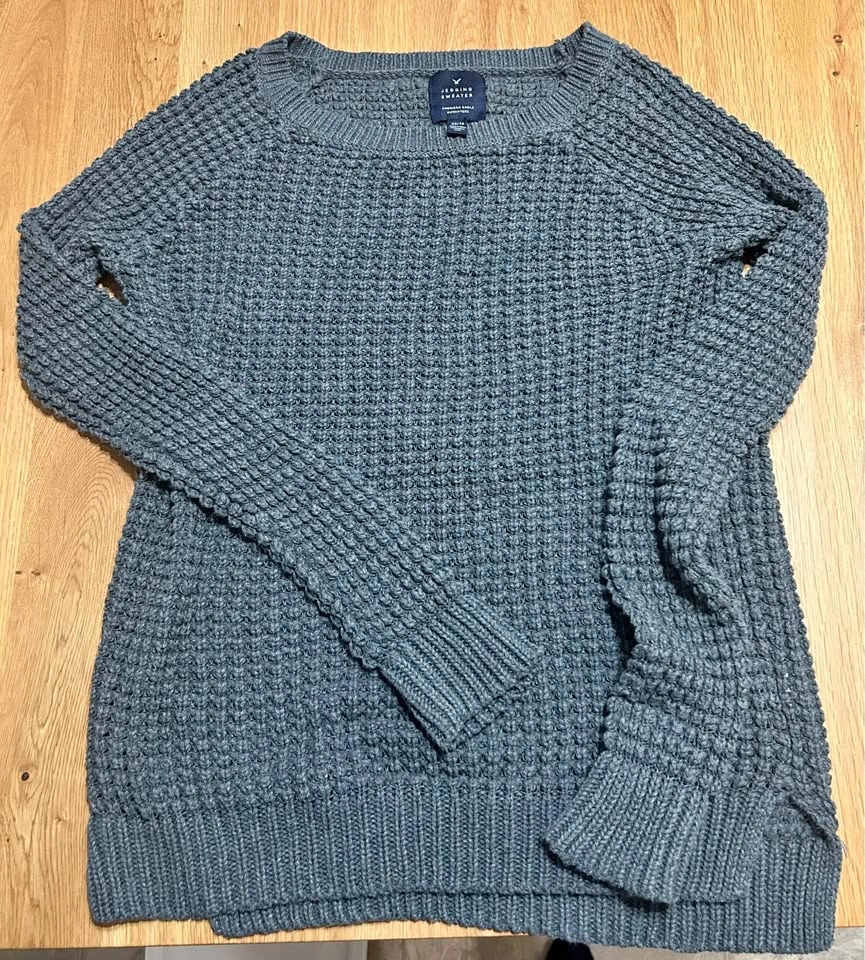 American Eagle Outfitters Jegging Sweater XS