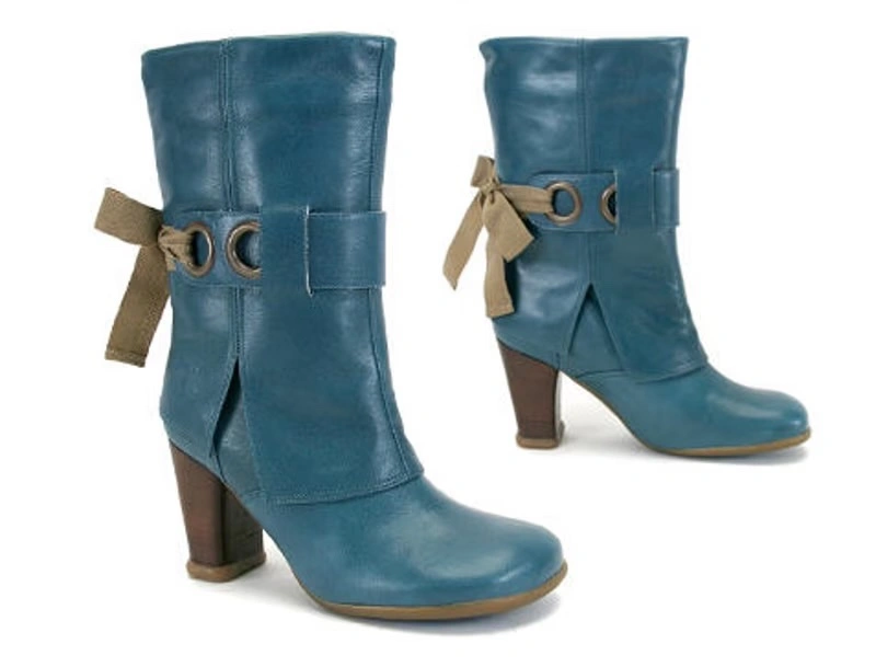 John Fluevog Sopranos Inge Turquoise Leather Boots, Size 9