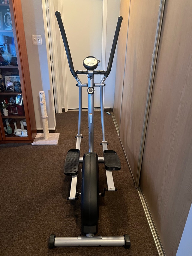 Compact Home Elliptical Trainer / Cross-Trainer - photo 4