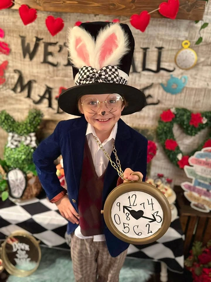 White Rabbit Costume Alice In Wonderland Age 7-9 - photo 3