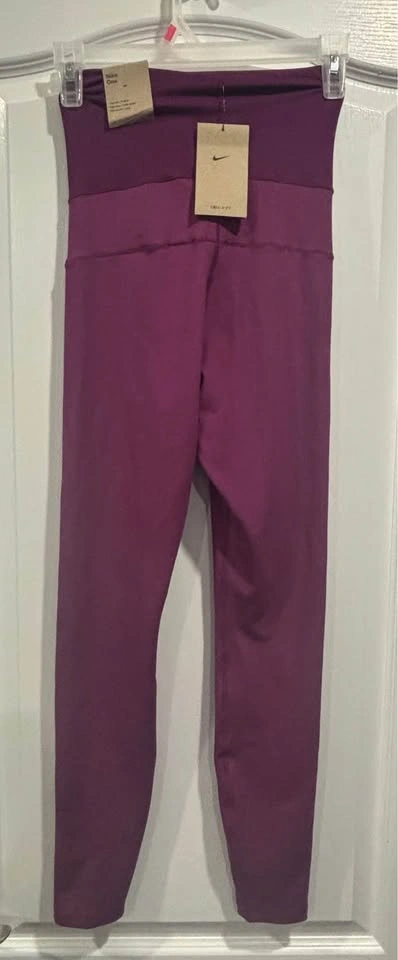BNWT Womens Nike One High Rise Dri-Fit Leggings - XS - photo 2