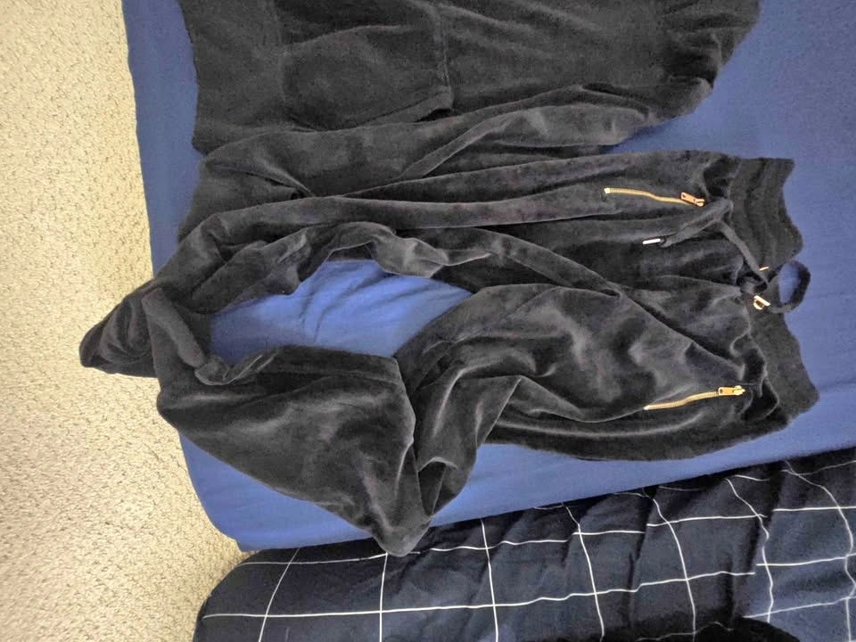Women velvet set